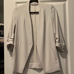 Aritzia (Babaton) blazer
